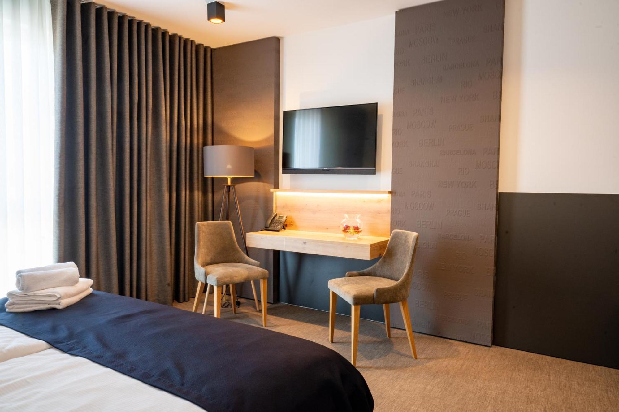 Hotel Leonardo Slovenska Bistrica Dış mekan fotoğraf
